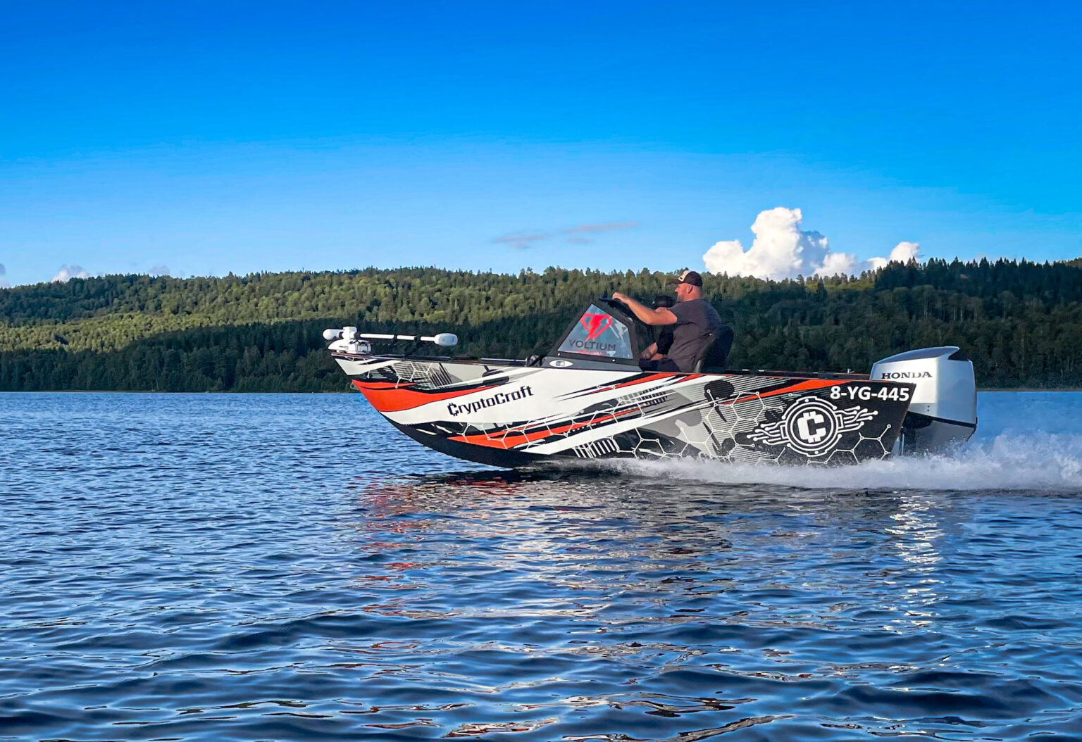 CRYPTOCRAFT FISHING en BOATS – angling-international
